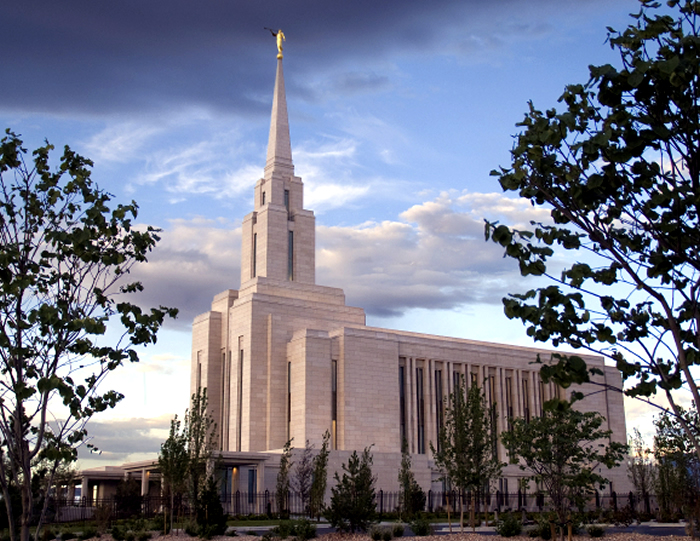 Oquirrh Mountain Temple (2009)
